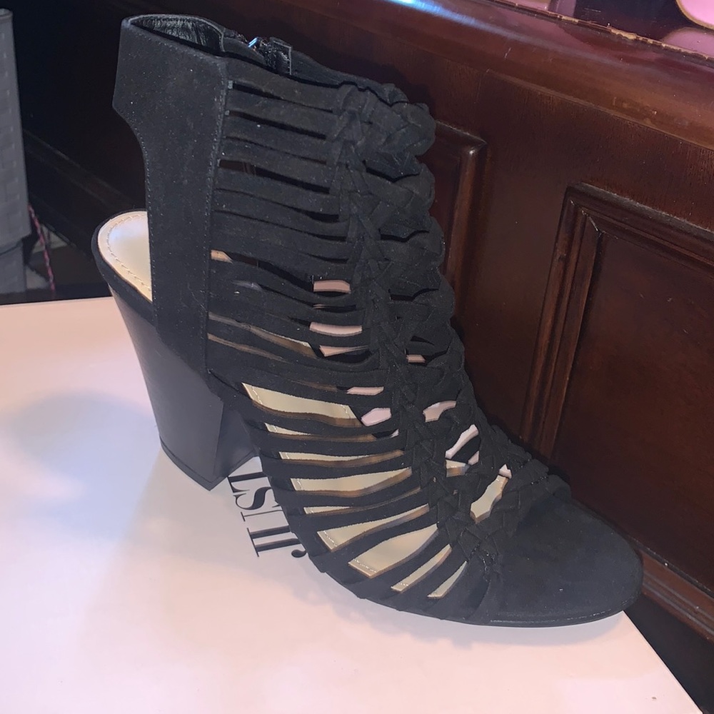 Black sandals